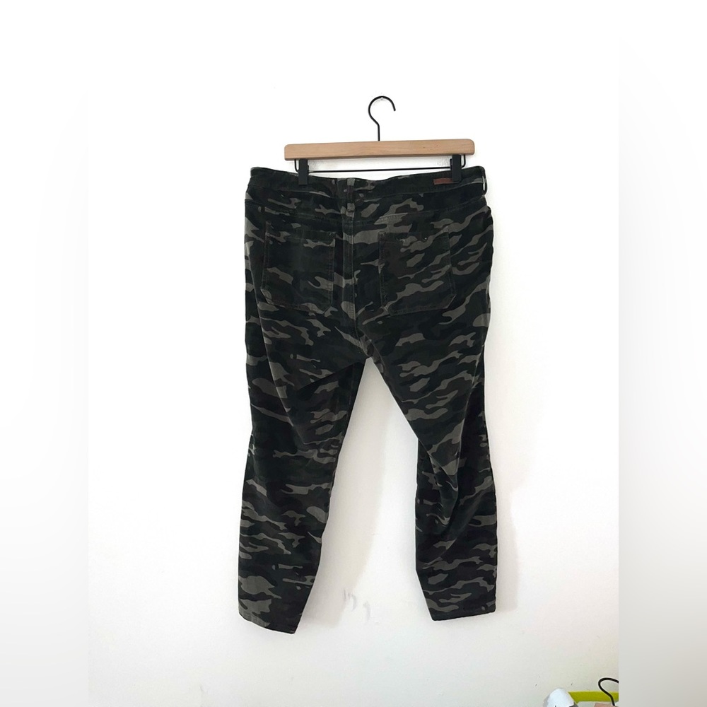Anthropologie Pilcro & the Letterpress High Rise Camo Velvet Skinny Pants - Picture 4 of 12